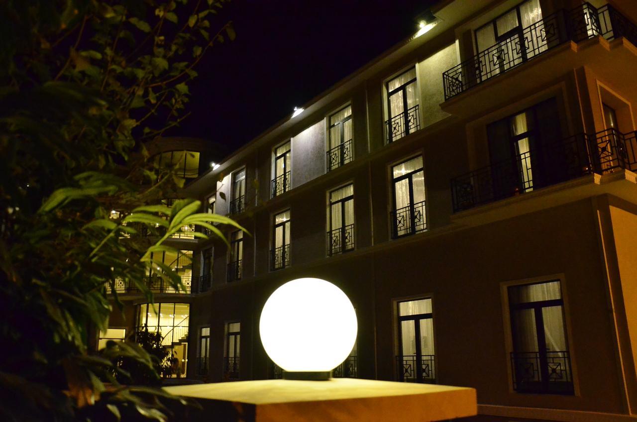 Boutique Hotel Argo クタイシ エクステリア 写真
