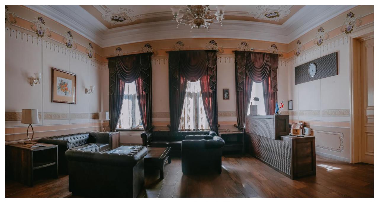 Boutique Hotel Argo クタイシ エクステリア 写真